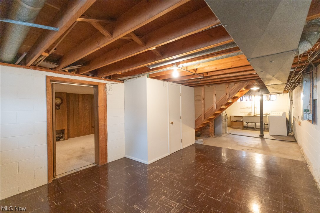 Rolling Acres 01 - Residential