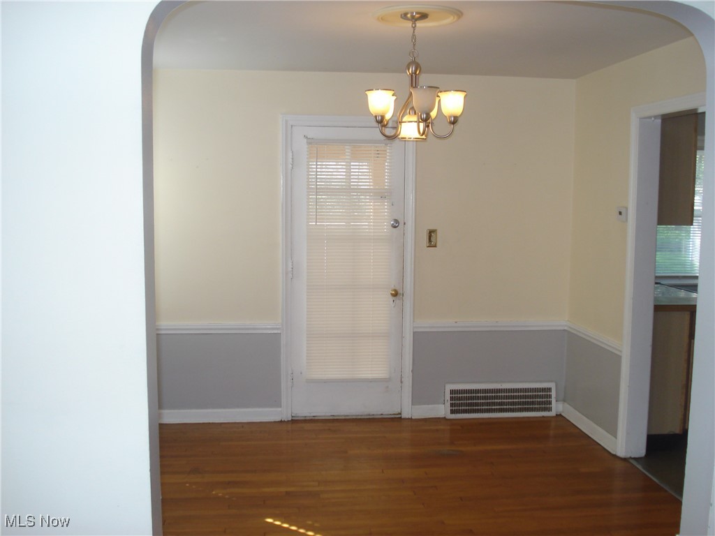 3702 Woodridge Road, Cleveland Heights, Ohio image 6