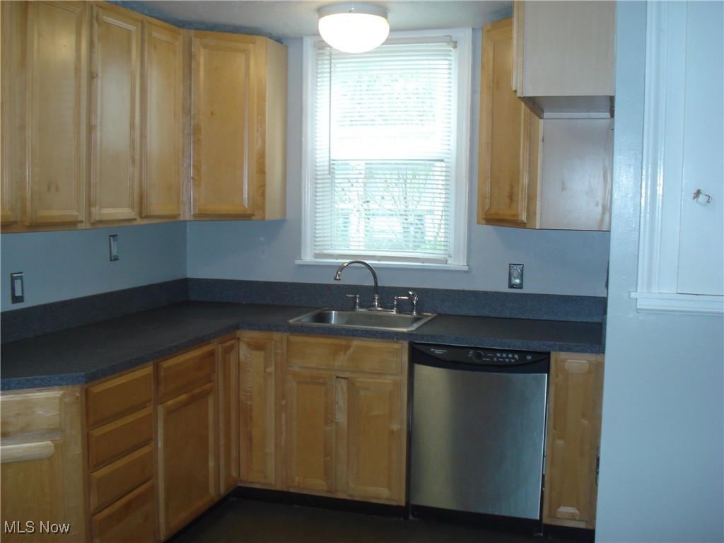 3702 Woodridge Road, Cleveland Heights, Ohio image 10