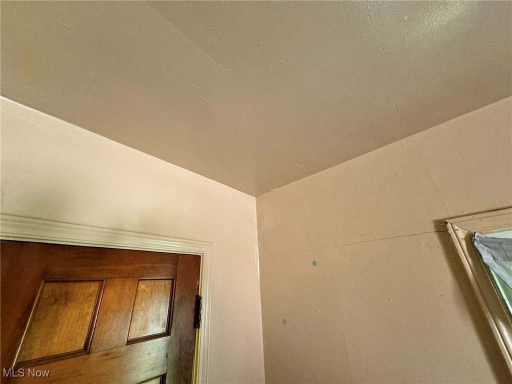 Shaker Lee - Residential