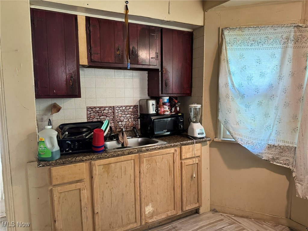 Shaker Lee - Residential