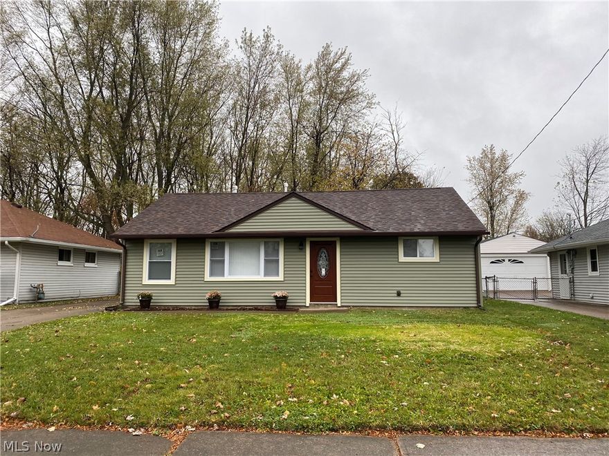 Welcome home! This 3 bedroom 1 bathroom is completely updated and ready to go. This house features a new kitchen,
new bathroom, new furnace, new central air, new water tank, new vinyl, new windows, new doors and so much more.