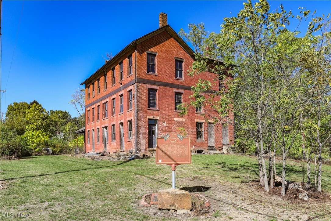 9401 Tallmadge Road