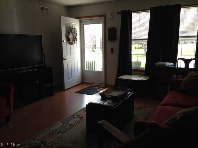 North Creek Villas - Residential