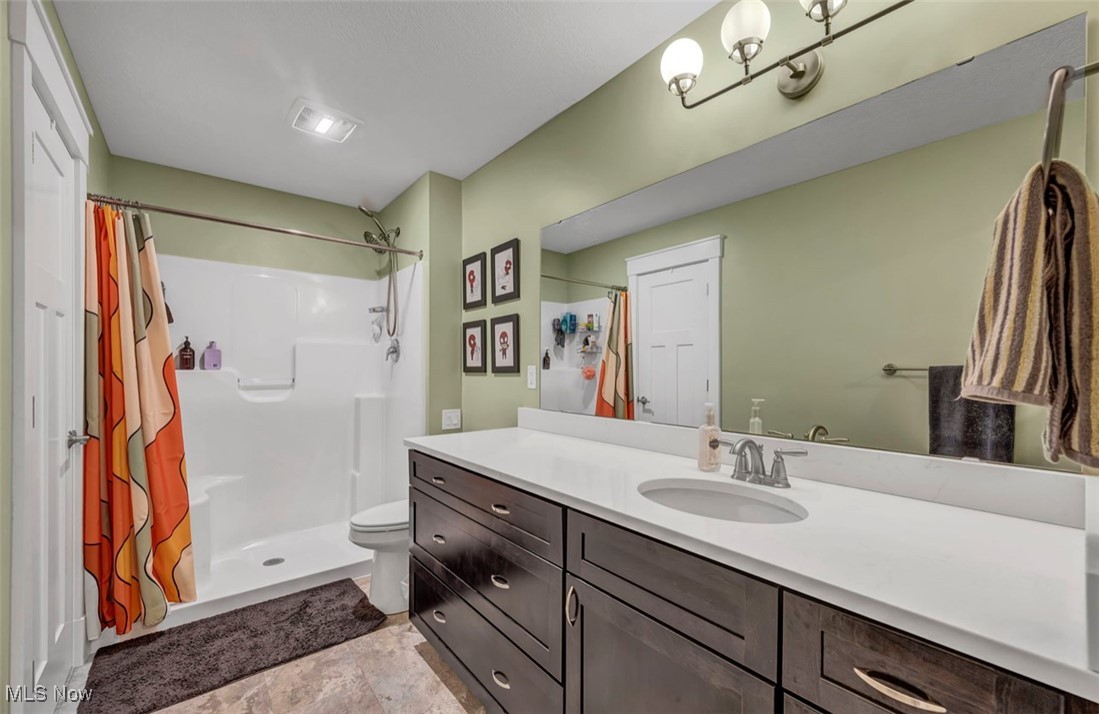 972 Ashford Court, Medina, Ohio image 32