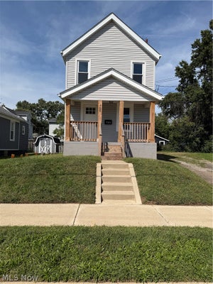 705 MORAINE AVE, AKRON, OH 44310 - Image 979f91aa324df4e245b65e98b2bcd23e/3721230028