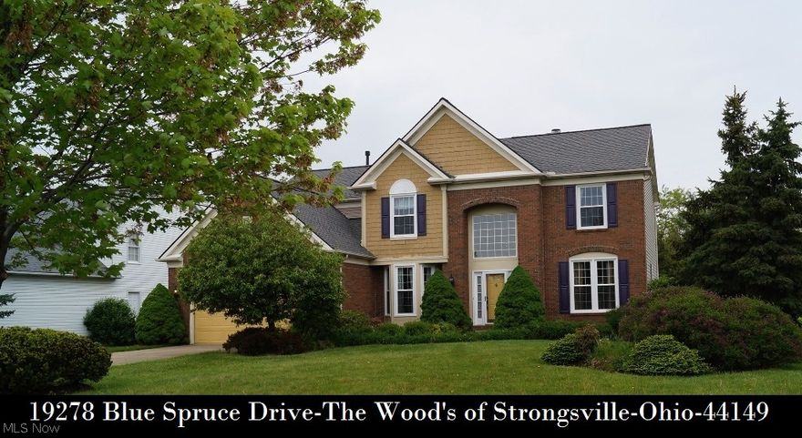 BUYER CLOSING COST ASSISTANCE on this Charming Pulte built colonial with distinctive brick & Cedar shingle front nestled on a quiet street on a gorgeous wooded lot with lots of privacy! One of the largest floor plans, offers elegant 2 story foyer with hardwood floor,  9' ceilings, 1st floor library/office has shared fireplace with family room overlooked by spacious island kitchen, formal dining room with butler's pantry, and vaulted master suite with luxury bath - 17x10 walk-in closet! Convenient 1st floor laundry,  screened summer porch and finished basement recreation room with additional 1/2 bath! Newer roof with transferable warranty - hot water tank - windows on the front of home - updated kitchen with newer counter tops - backsplash - appliances - new carpet just installed in the family room! Sprinkler system and a 1 year $399 America's Preferred Home Warranty is included! Private lot is bordered by  neighborhood greenbelt on left side and on the rear! The Woods offers access to