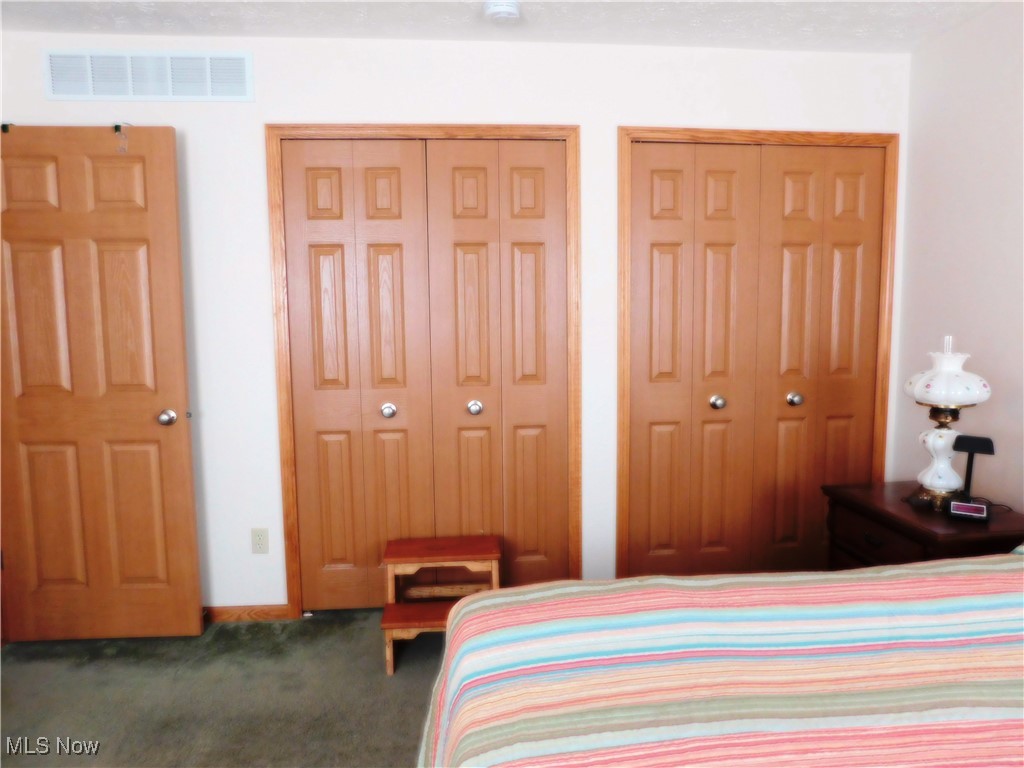 Meadow Lakes - Residential