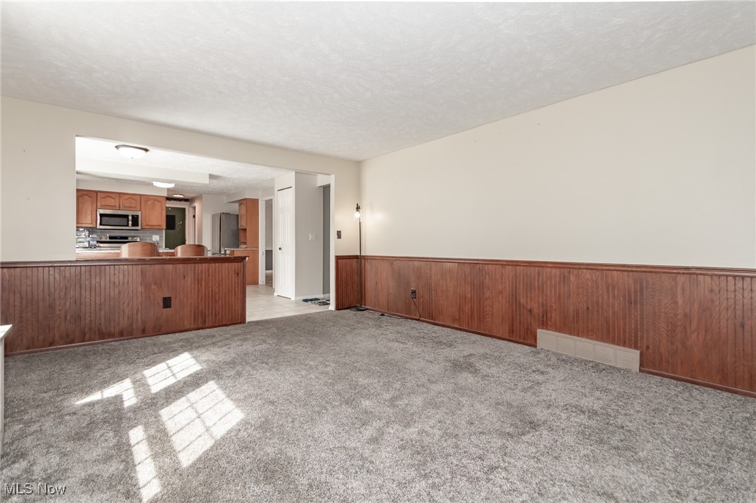 Far Hills Estates 02 - Residential