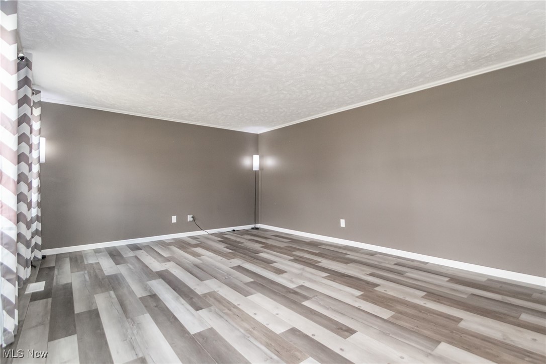 Far Hills Estates 02 - Residential