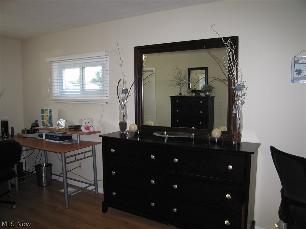 Pine Wood Acres - Residential