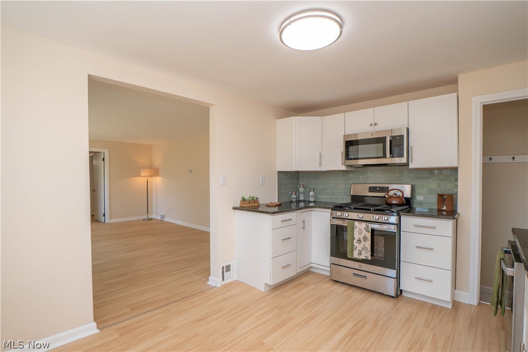 Prop River View - Residential