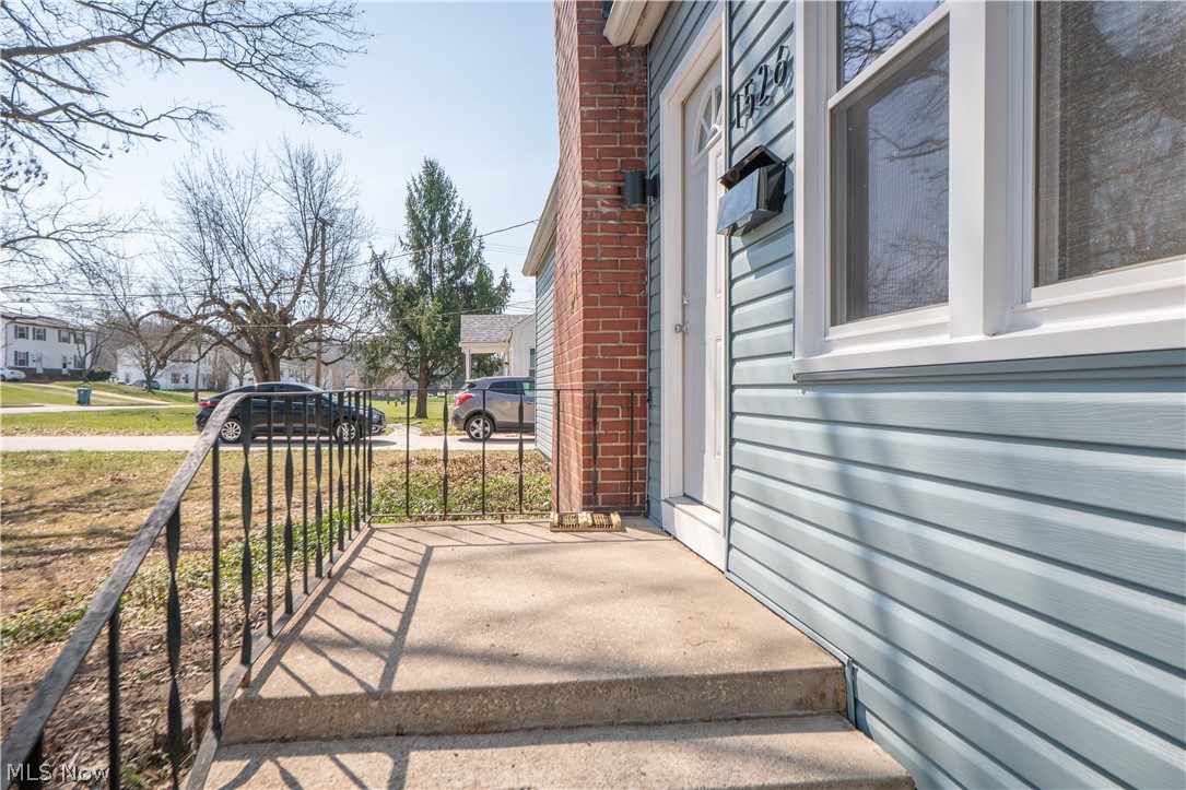 Prop River View - Residential