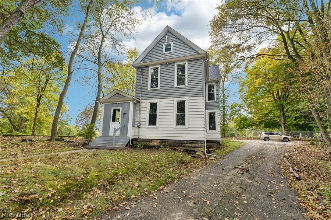 160 N Valley Street