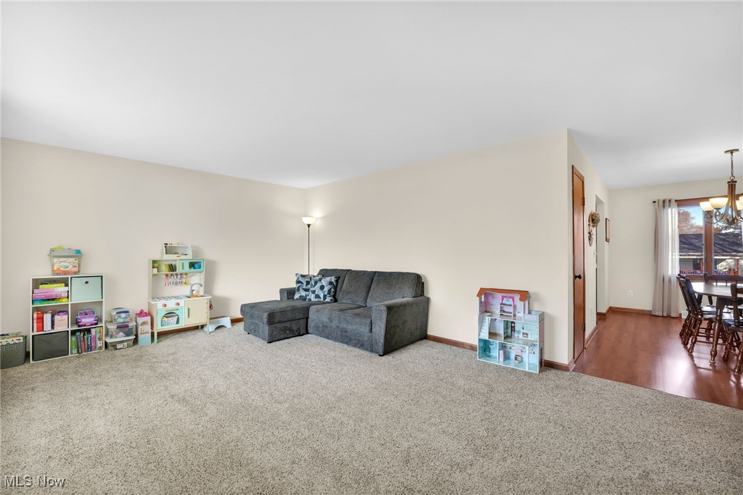 Hickory Hill - Residential