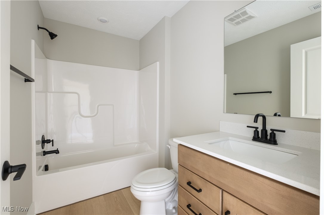 Legacy Isle - Residential