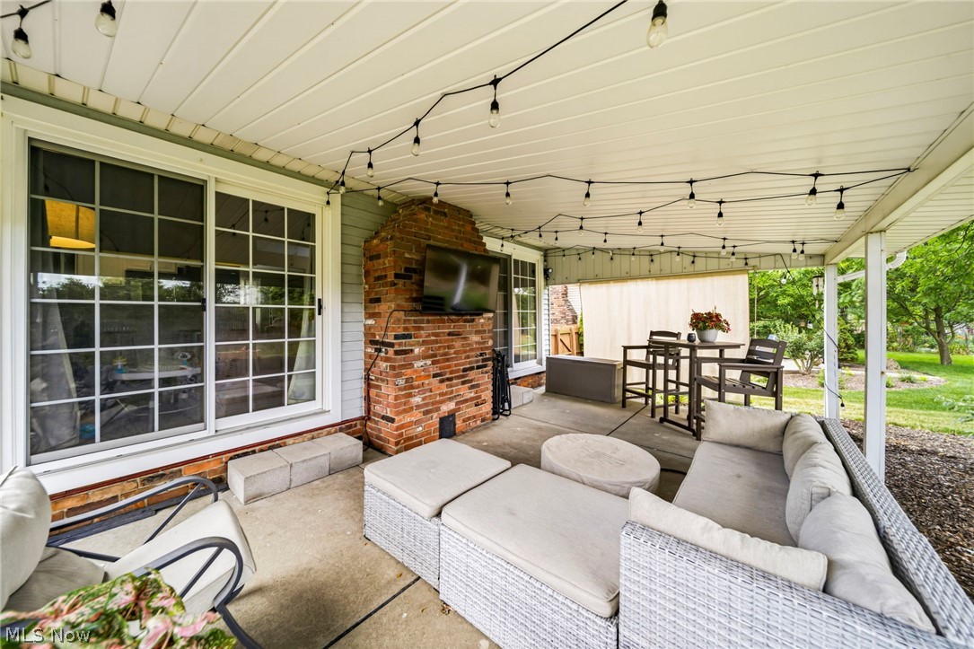 8354 Newcomb Drive