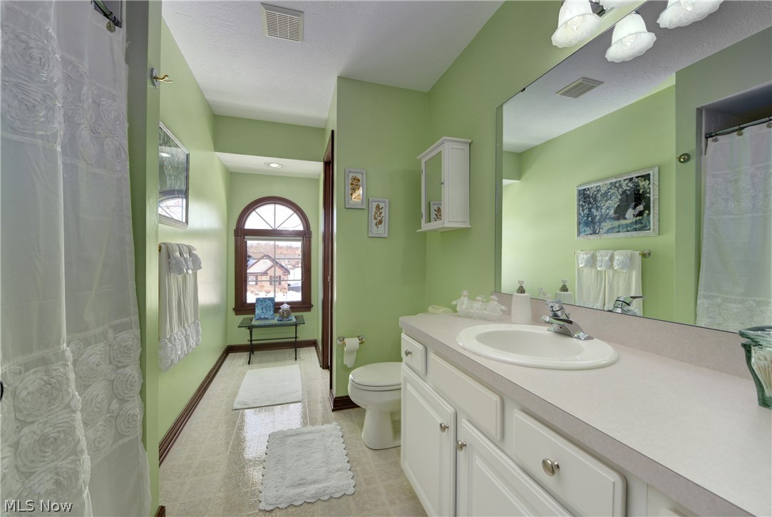 Broadview Glens - Residential