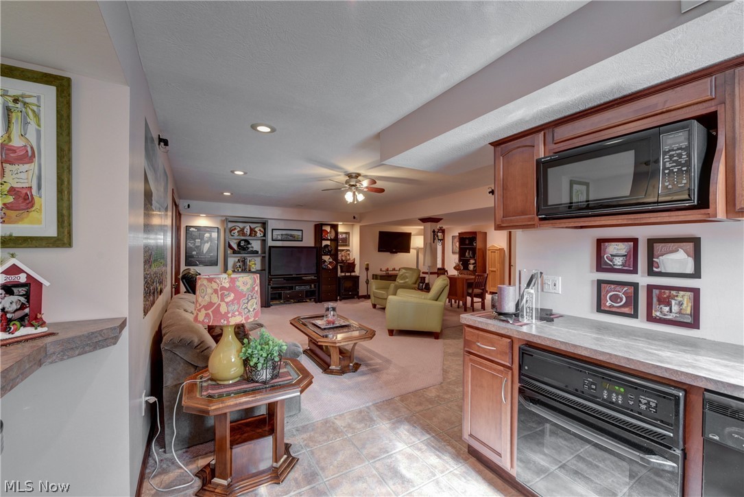 Broadview Glens - Residential