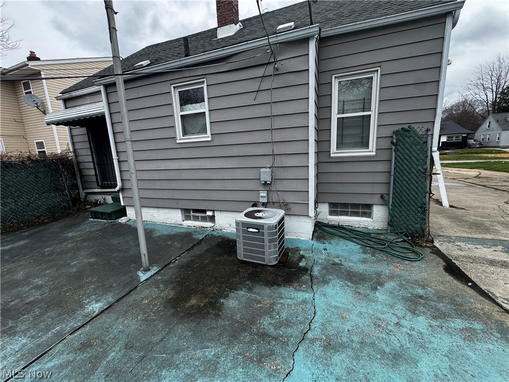 Photo of 870 Frederick Boulevard, Akron, OH 44320 (MLS # 5202240)