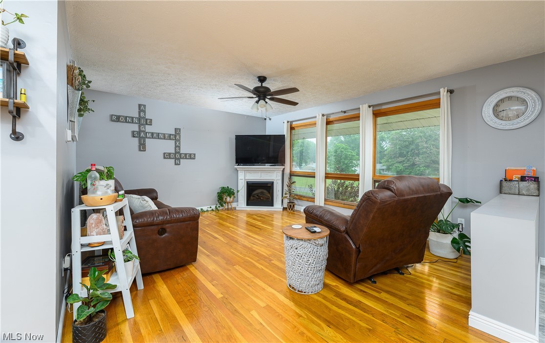 Laurel Ridge - Residential