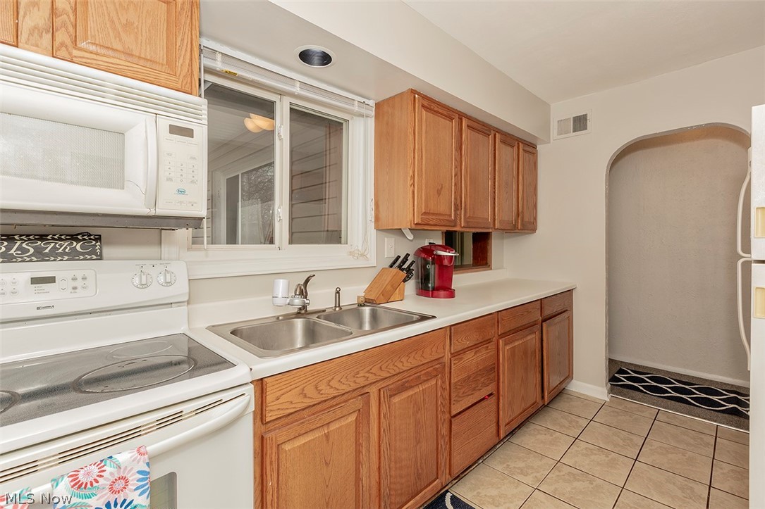 Lakeshore Blvd Estates 01 - Residential