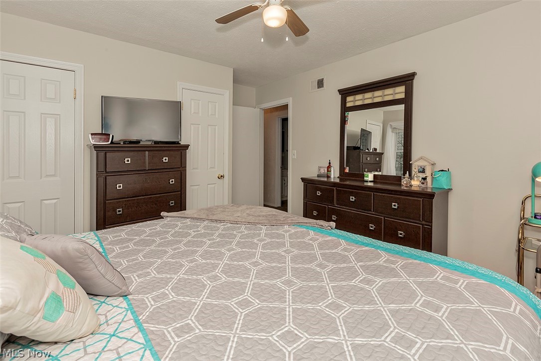 Lakeshore Blvd Estates 01 - Residential