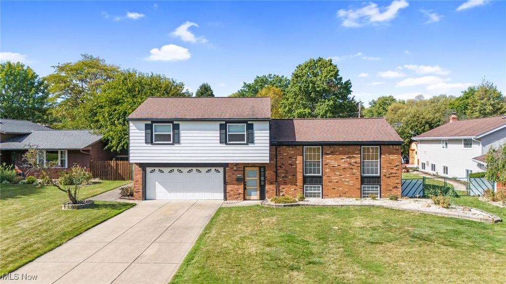 Photo of 3520 Archwood Drive, Rocky River, OH 44116 (MLS # 5183495)