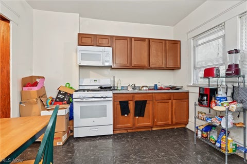 Tiny photo for 49 N Valley Street, Akron, OH 44303 (MLS # 5244790)