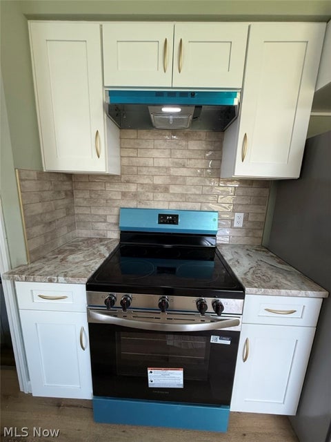 Tiny photo for 8314 Vineyard Avenue, Cleveland, OH 44105 (MLS # 5233302)