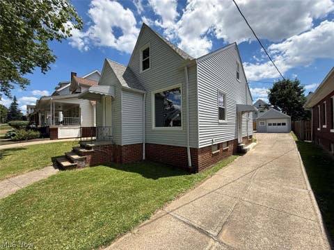 Tiny photo for 8314 Vineyard Avenue, Cleveland, OH 44105 (MLS # 5233302)