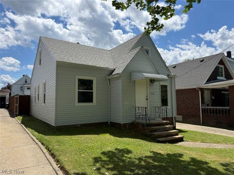 Tiny photo for 8314 Vineyard Avenue, Cleveland, OH 44105 (MLS # 5233302)