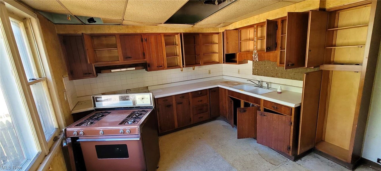 Stanley & Adams - Residential