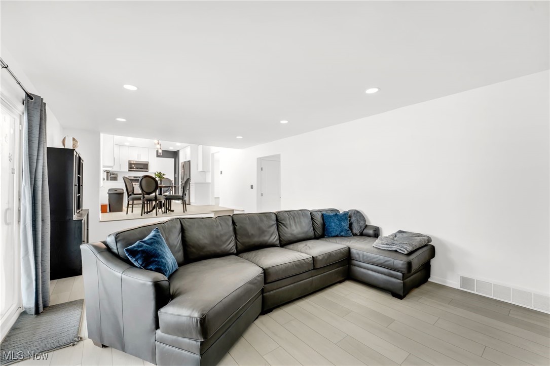 Royal Stuart Estates - Residential