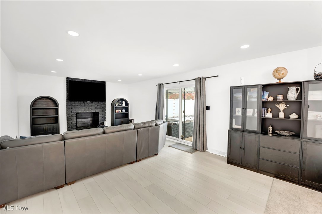 Royal Stuart Estates - Residential