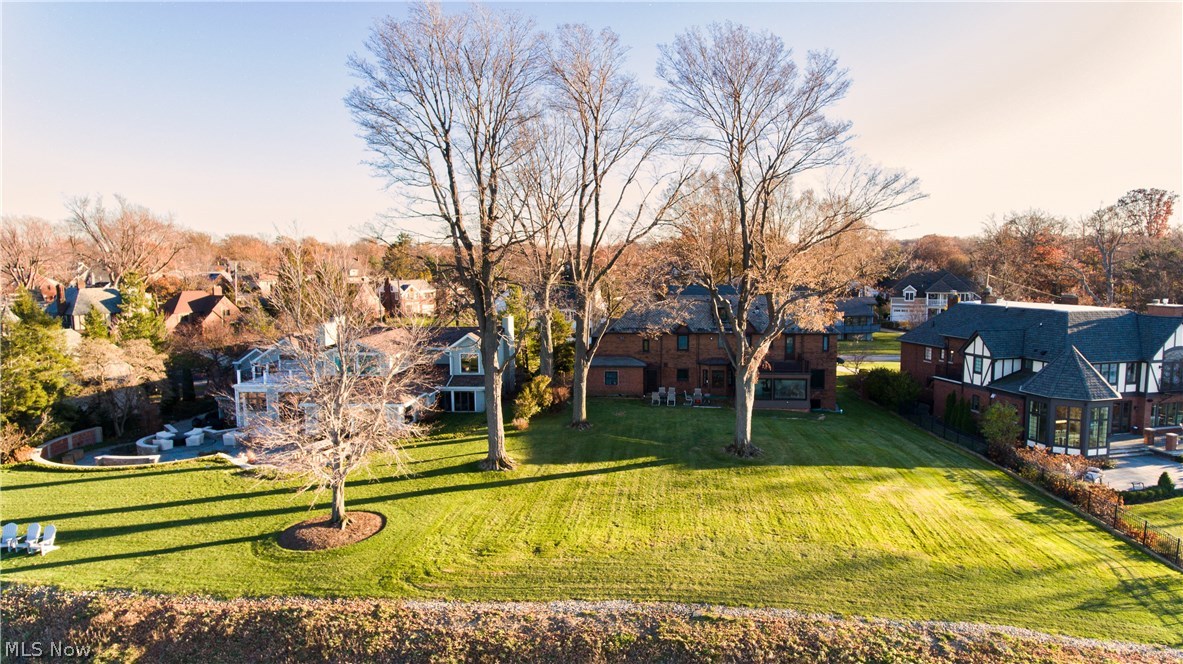 Realty Underwriting Cos Beach - Residential