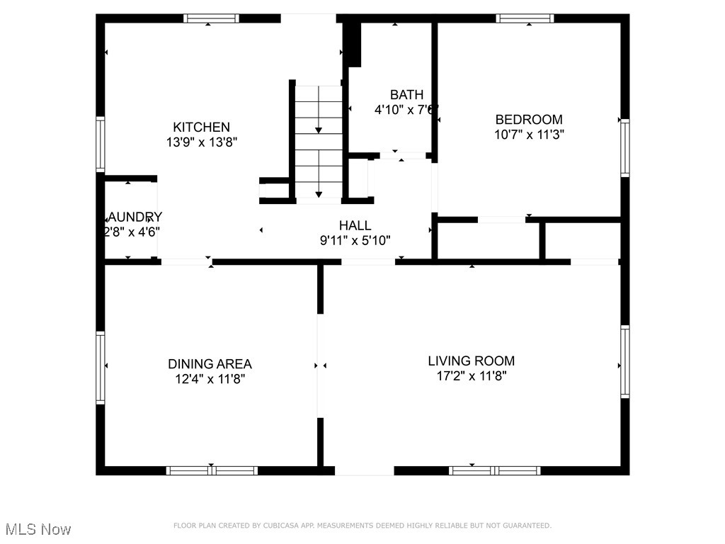 Main image without alt text