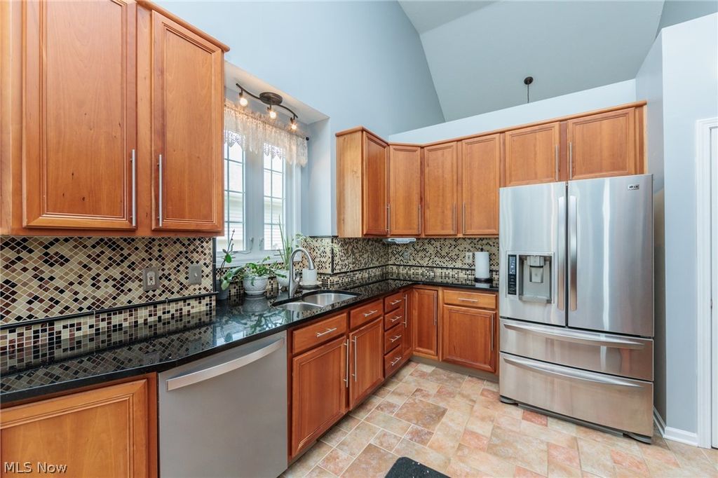 Photo of 3933 Hedgewood Drive, Medina, OH 44256 (MLS # 5222880)