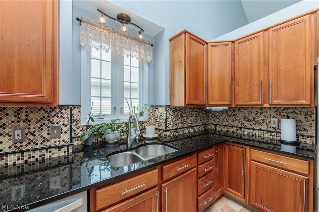 Photo of 3933 Hedgewood Drive, Medina, OH 44256 (MLS # 5222880)