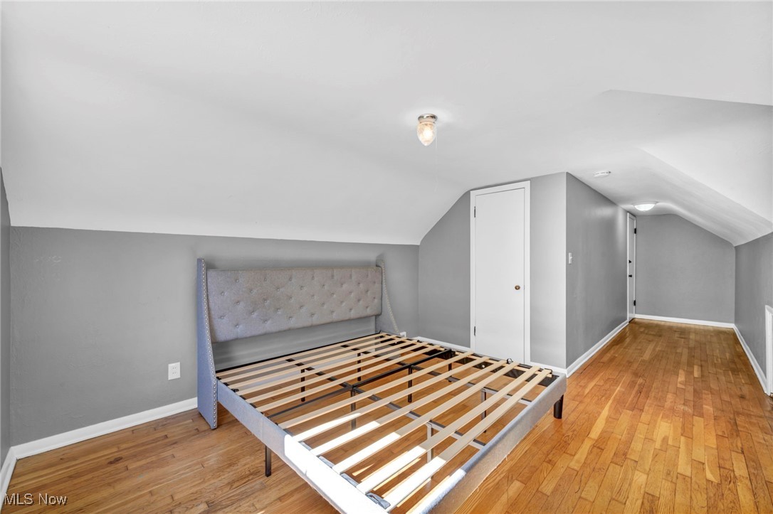 Walton Realty Cos Garfield - Residential