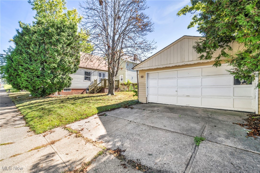 Walton Realty Cos Garfield - Residential