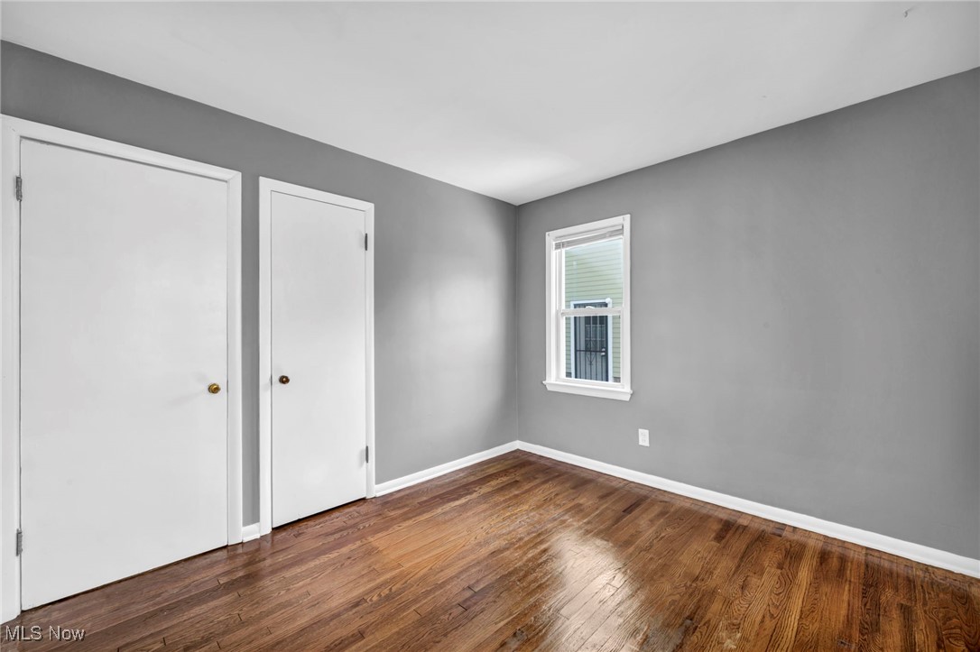 Walton Realty Cos Garfield - Residential