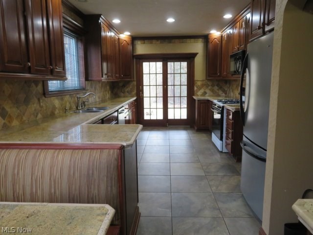 City/Youngstown - Residential