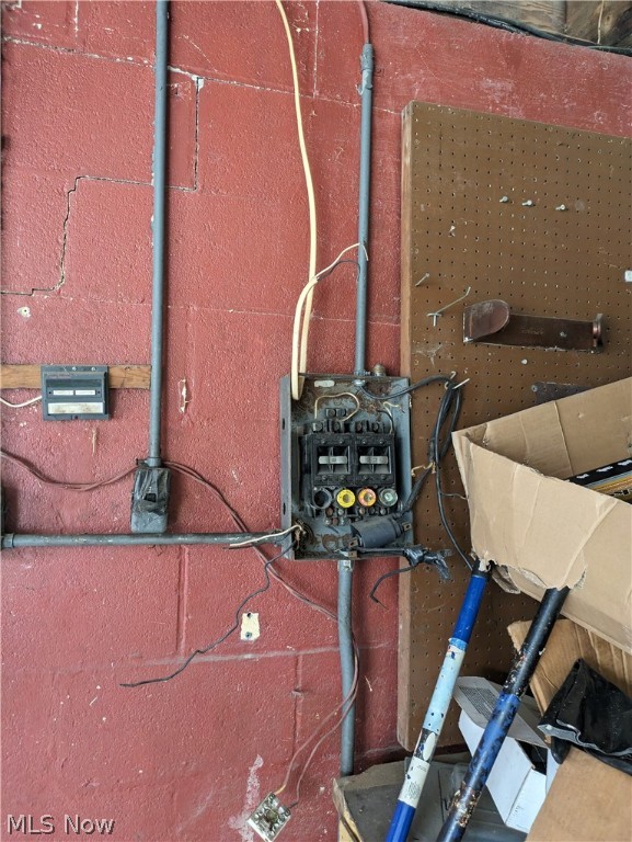 Ketcham - Commercial Sale