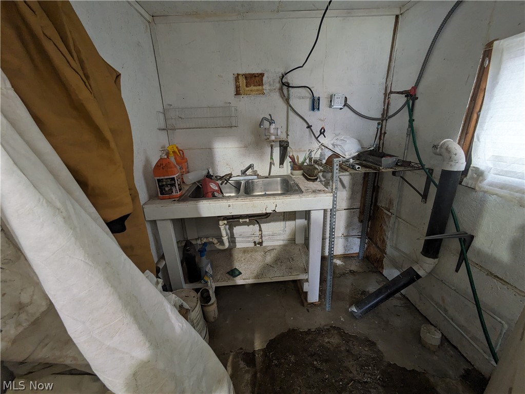 Ketcham - Commercial Sale