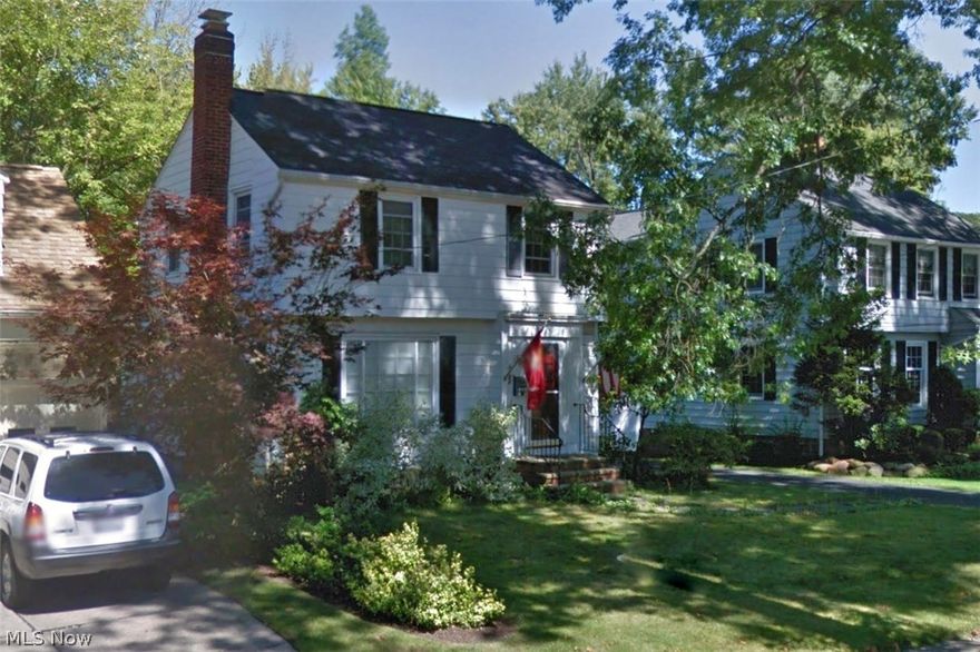 Great opportunity for a fully renovated home in Lyndhurst!