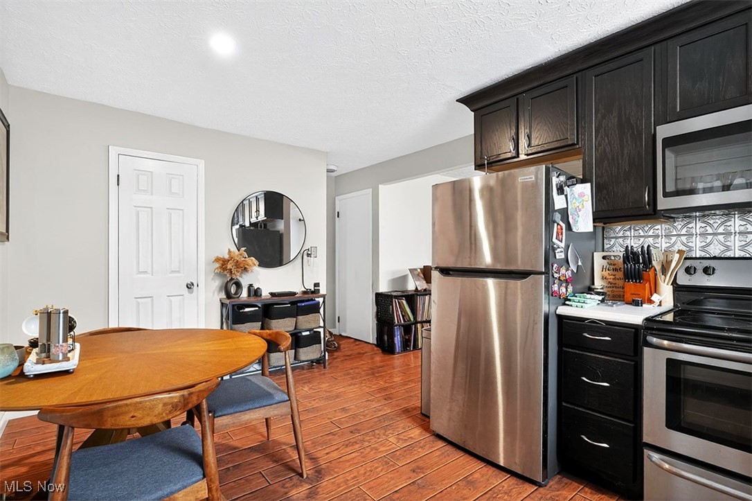 Village In Falls Condo - Residential