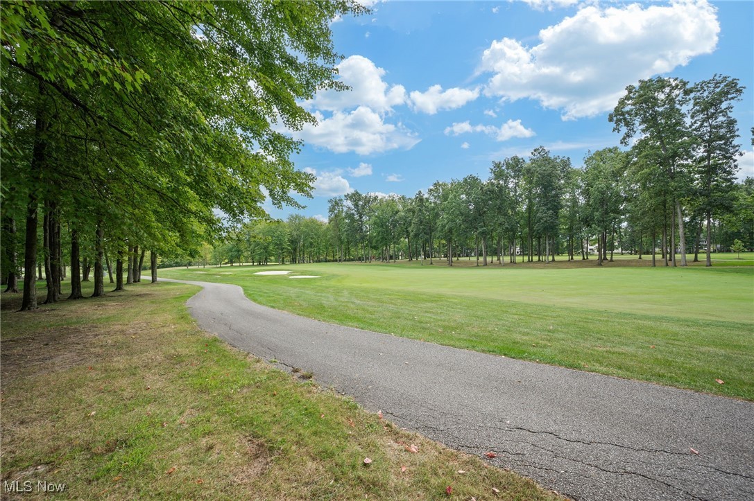 Clubside Manor Condo Ph 35 - Residential