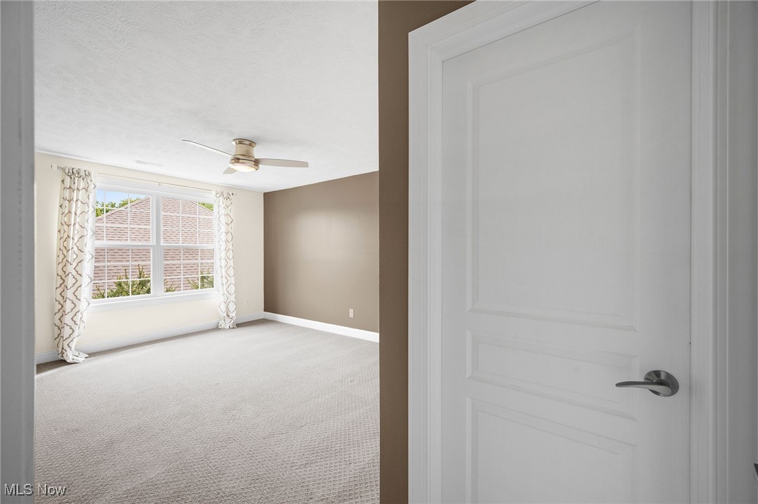 Clubside Manor Condo Ph 35 - Residential