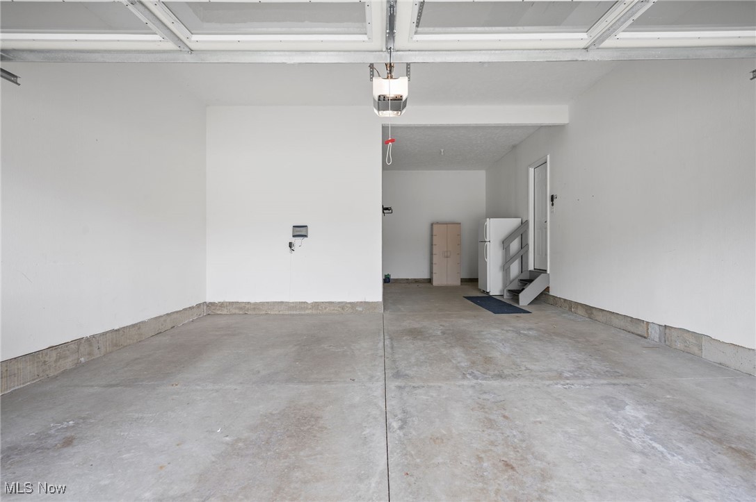 Clubside Manor Condo Ph 35 - Residential